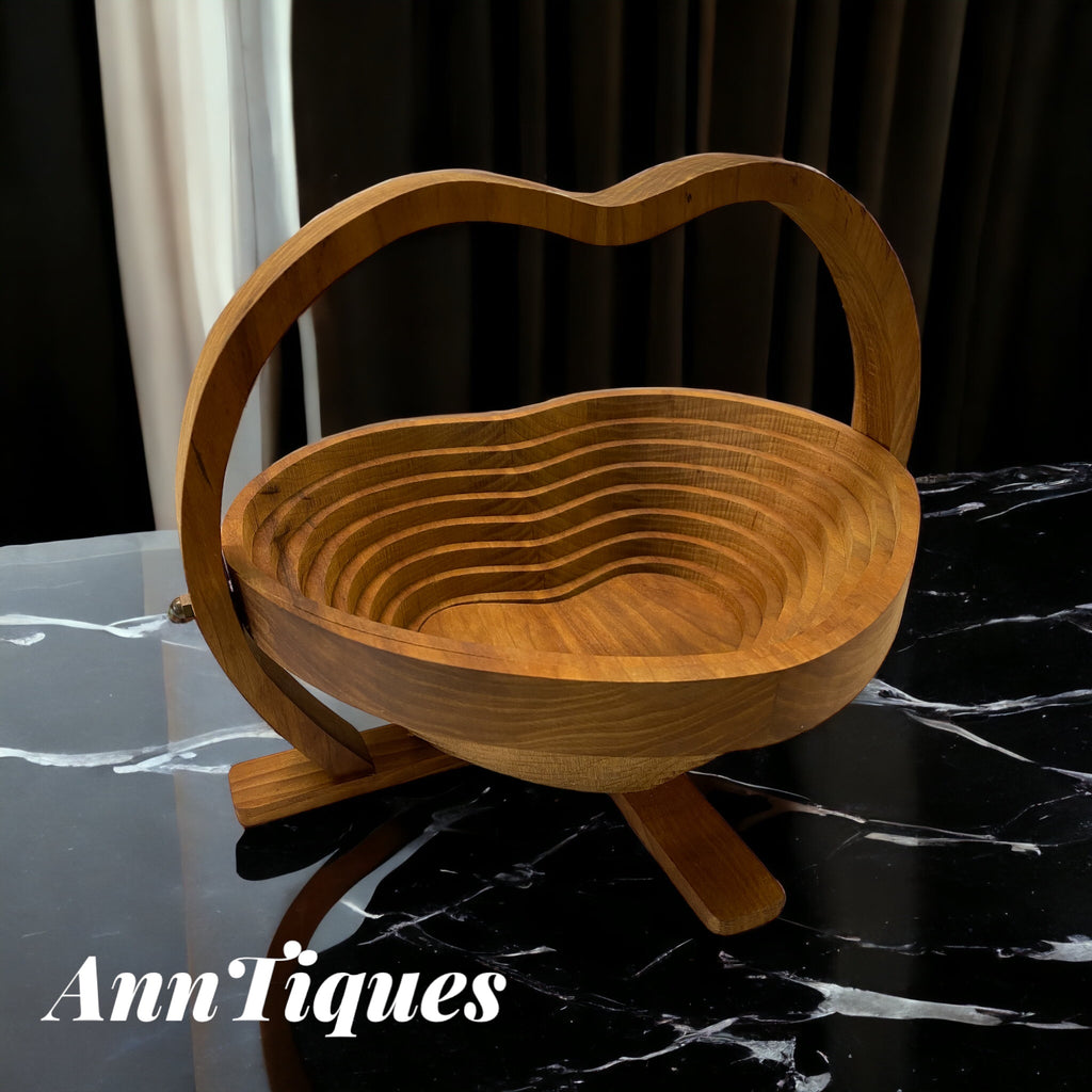 Home Decor, Vintage Basket and Trivet