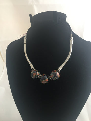 Necklace Silver and Flower Bead Necklace